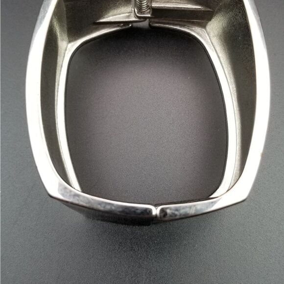 Egyptian Squared Bracelet Silver Hinge. OFL - Picture 3 of 3